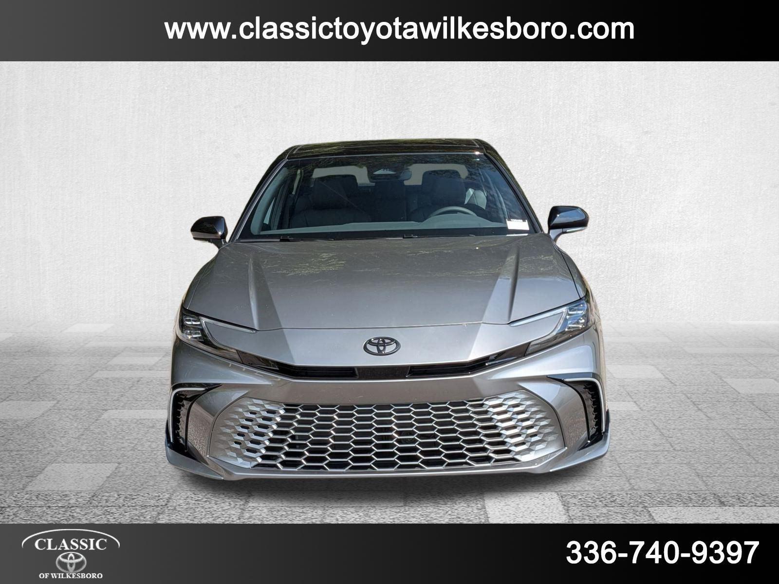 2025 Toyota Camry XSE photo 2