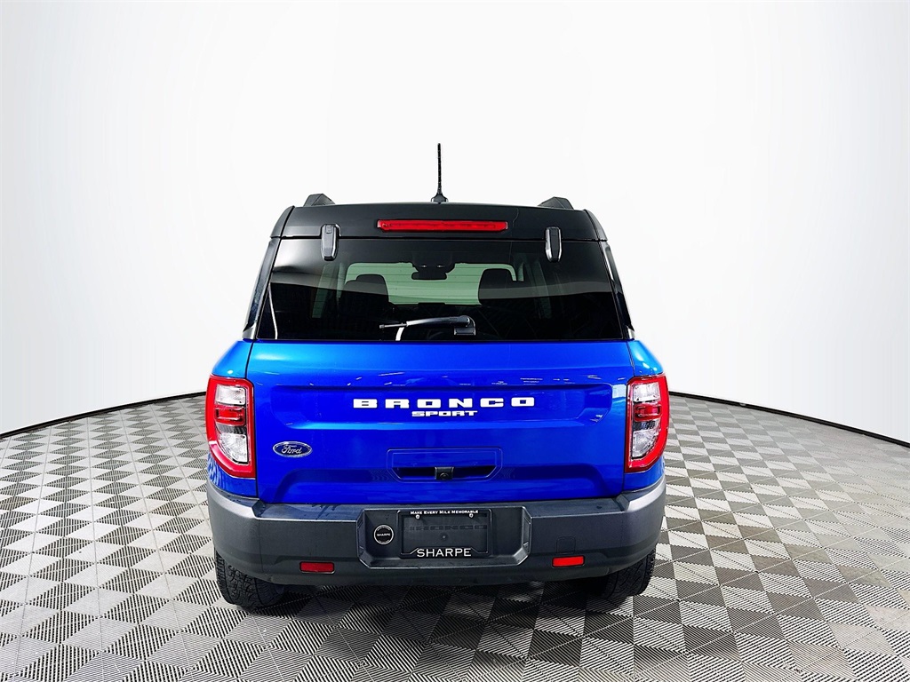 Used 2022 Velocity Blue Metallic Ford Badlands image 6