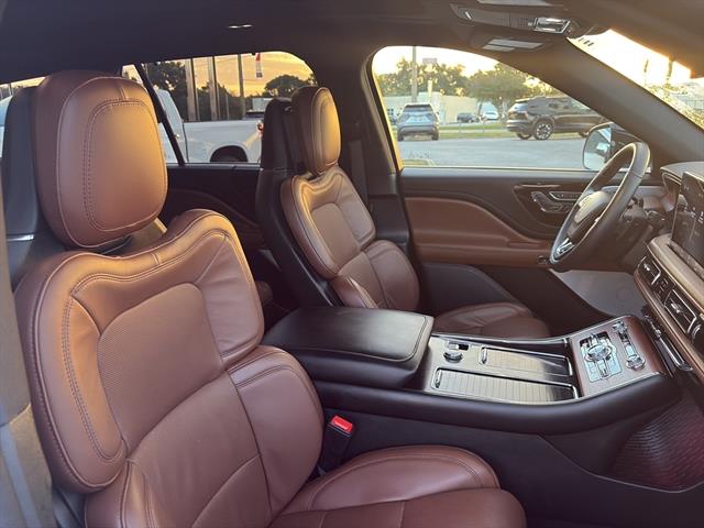 2023 Lincoln Aviator Reserve photo 7