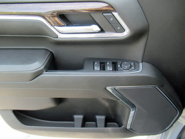 2024 Gmc Sierra 1500 Elevation photo 25