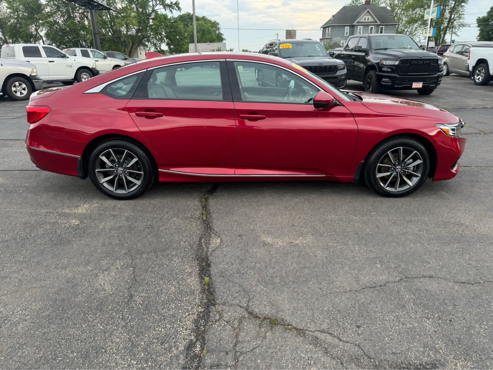 2021 Honda Accord EX-L photo 2
