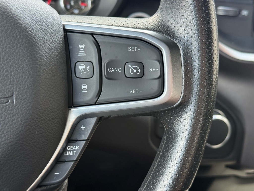 2025 Ram 1500 Big Horn photo 16