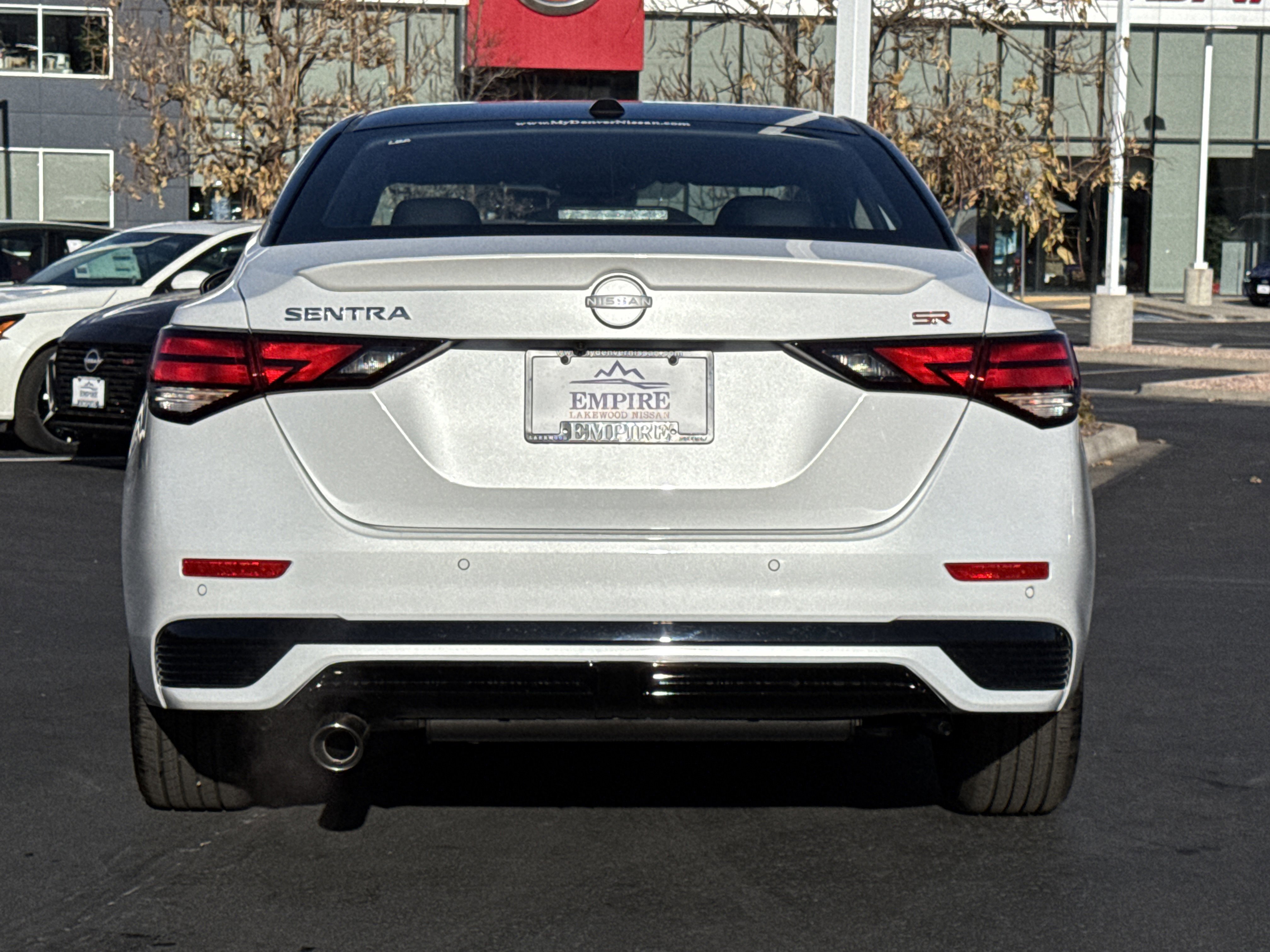 2025 Nissan Sentra SR photo 3