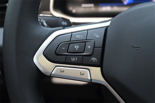 2025 Volkswagen Jetta 1.5T SE photo 11