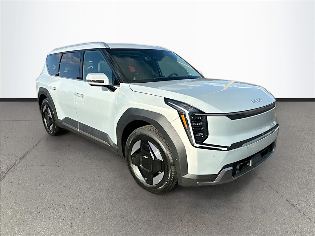 2026 Kia EV9 Wind's photo