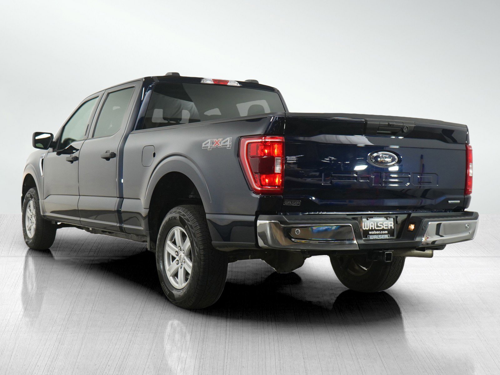 2023 Ford F-150 XLT photo 3