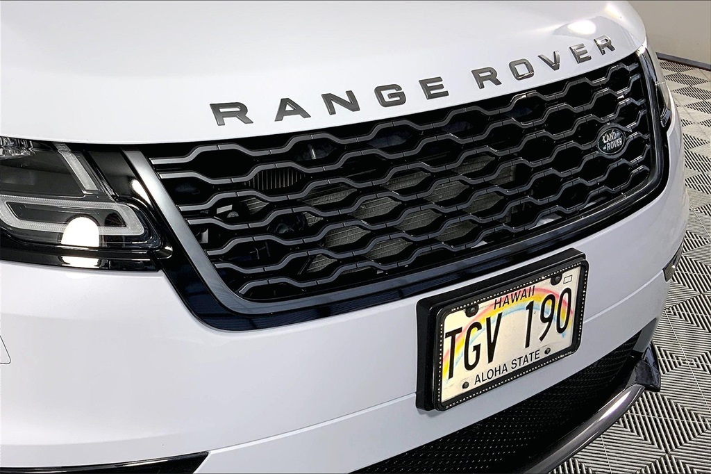 2018 Land Rover Range Rover R-Dynamic SE photo 27