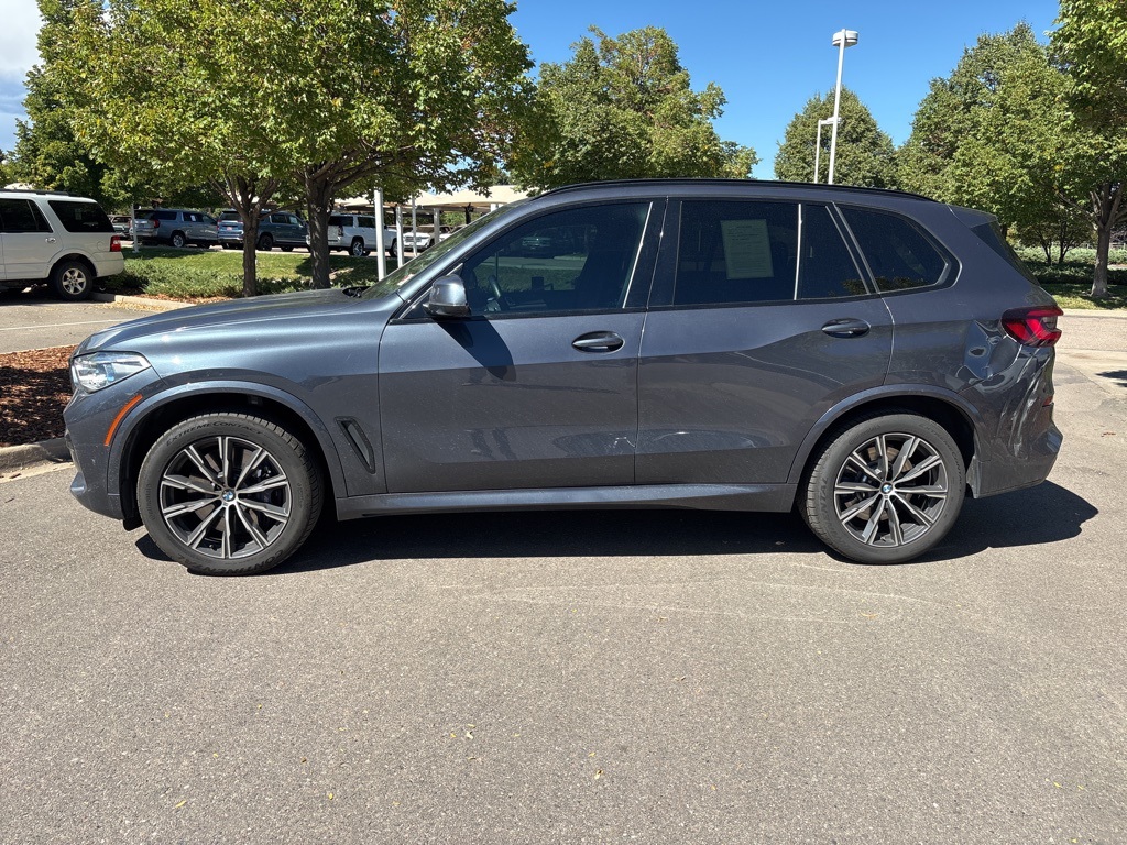 2021 Bmw X5 M50i photo 2