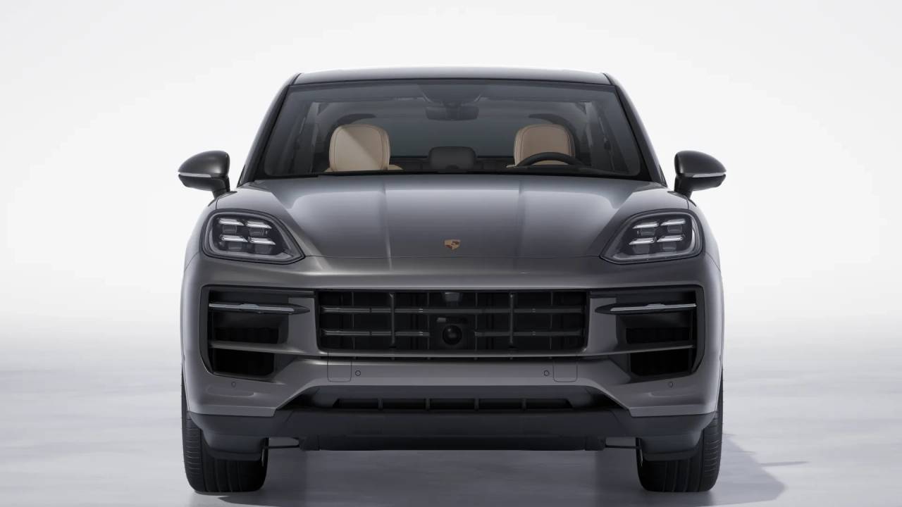 2026 Porsche Cayenne Coupe photo 8