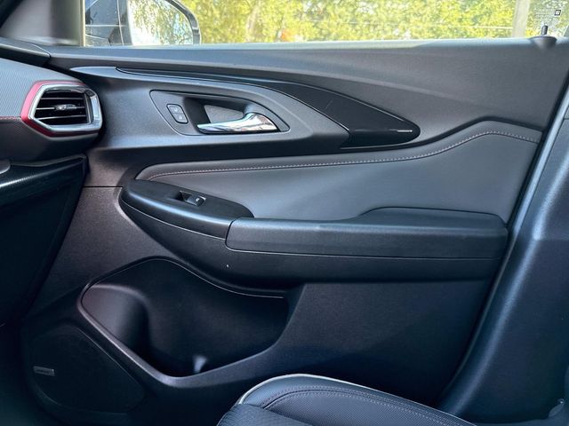2022 Chevrolet Trailblazer RS photo 23