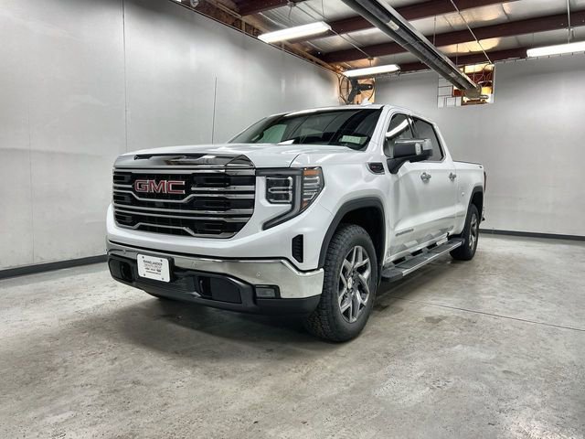 2026 GMC Sierra 1500 SLT's photo