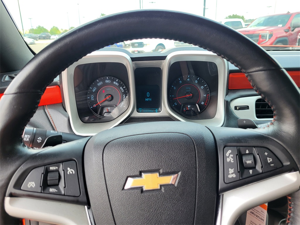 2013 Chevrolet Camaro 2LT photo 10