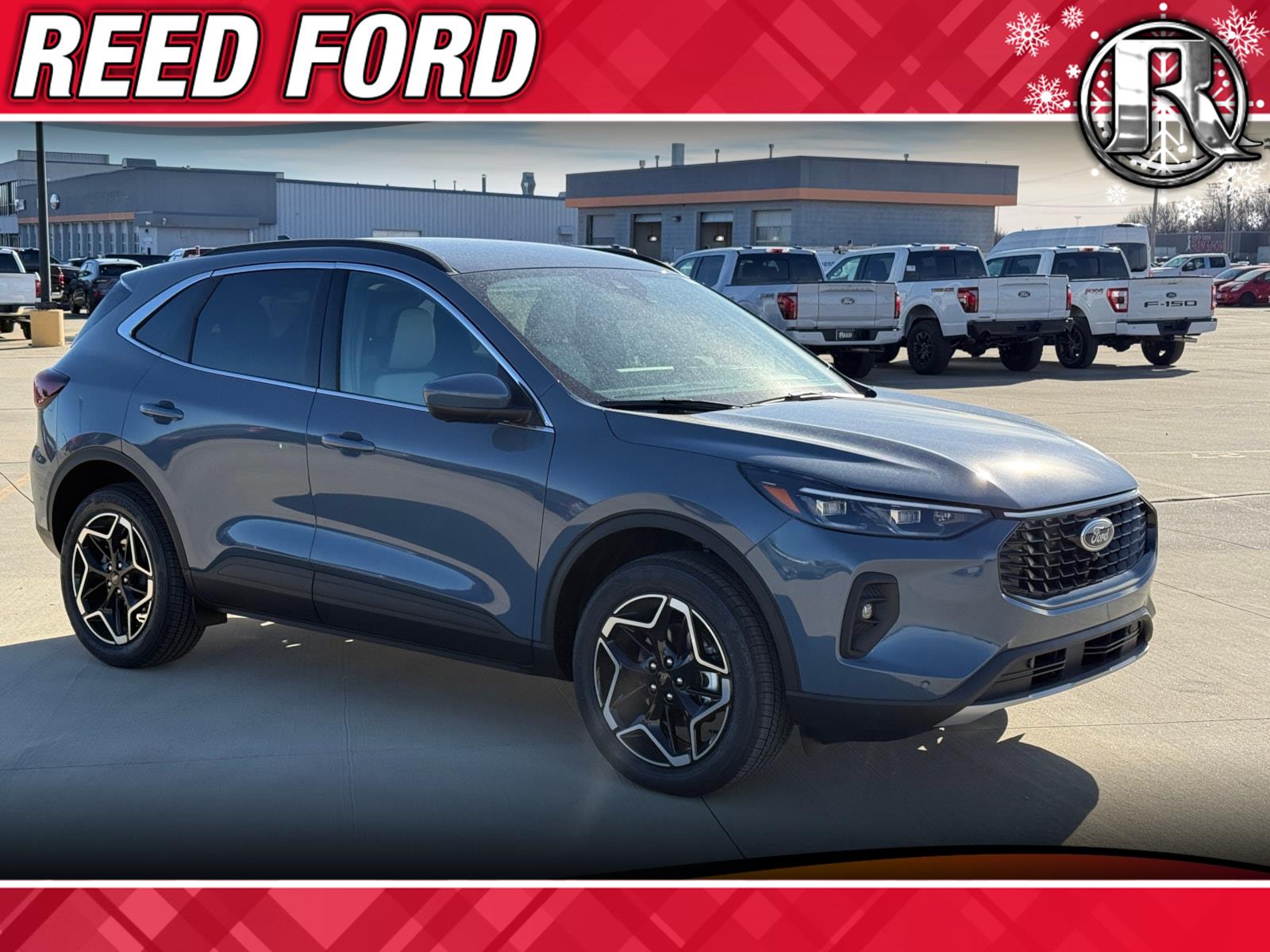 2026 Ford Escape Platinum's photo