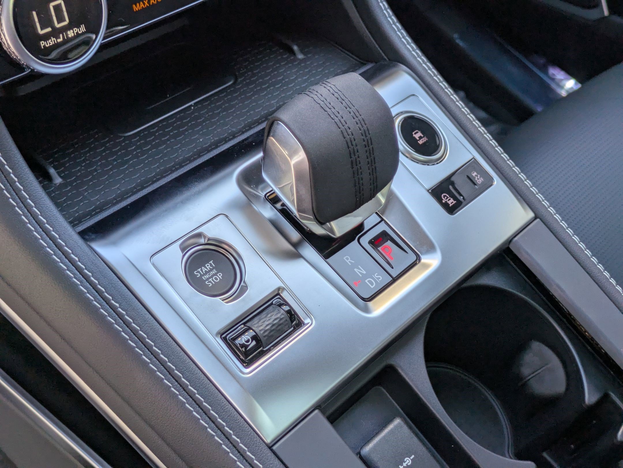 2026 Jaguar F-PACE P250 R-Dynamic S photo 11