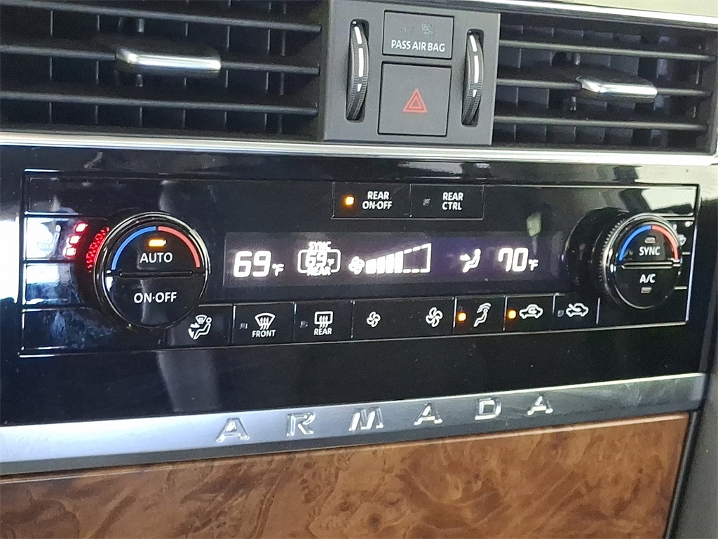 2024 Nissan Armada SL photo 20