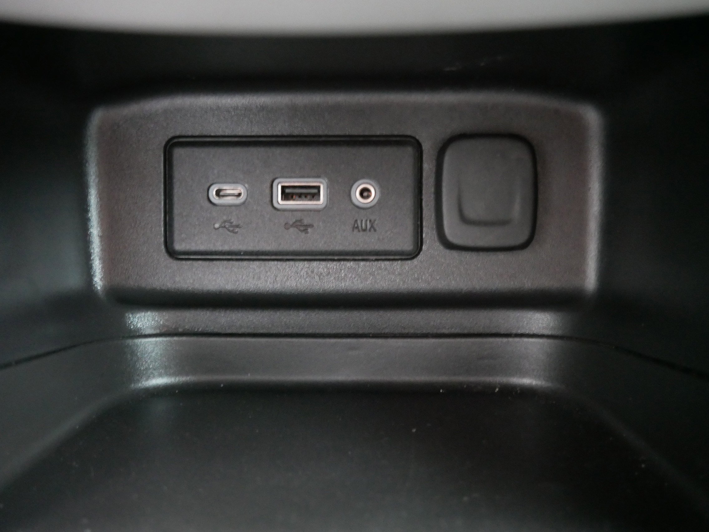 2024 Chevrolet Equinox LT photo 29
