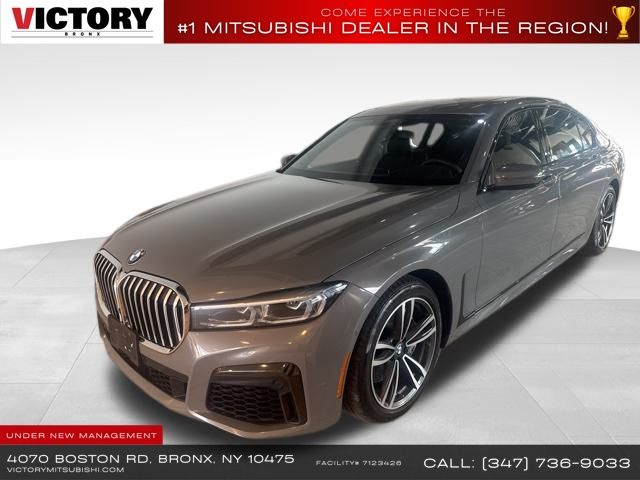 2022 BMW 7 Series 750i's photo