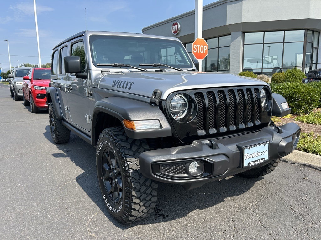 2021 Jeep Wrangler Unlimited Sport Willys photo 2