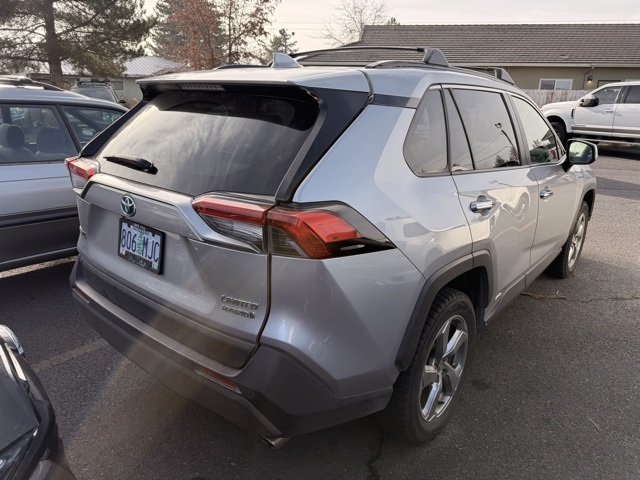 2020 Toyota RAV4 Hybrid Limited photo 3