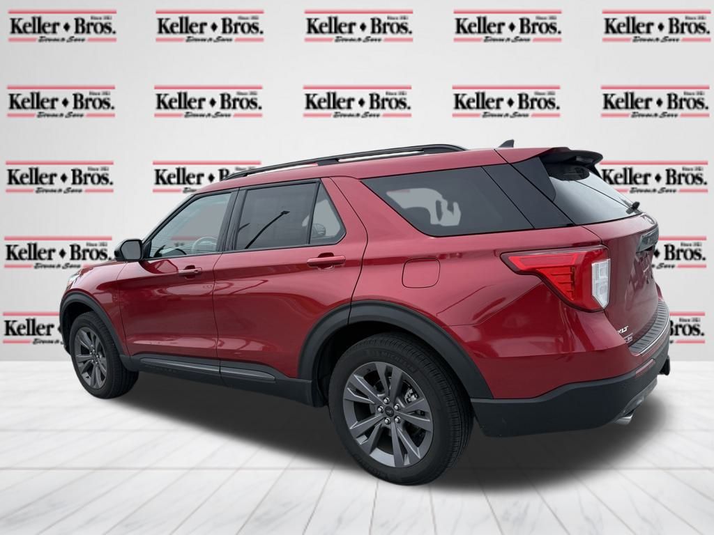 2022 Ford Explorer XLT photo 3