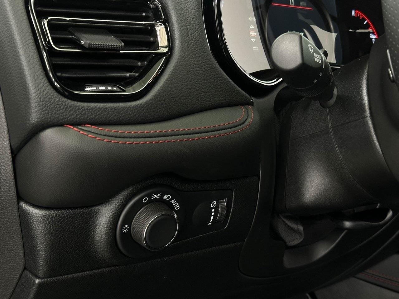2025 Dodge Durango R/T photo 26
