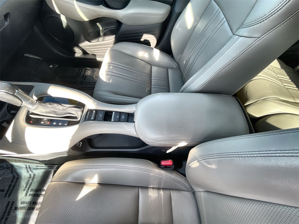 2023 Honda HR-V EX-L photo 22