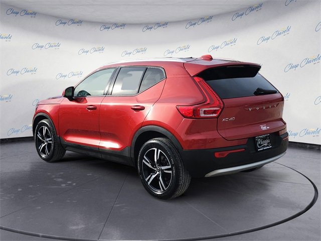 2023 Volvo XC40 Core photo 3