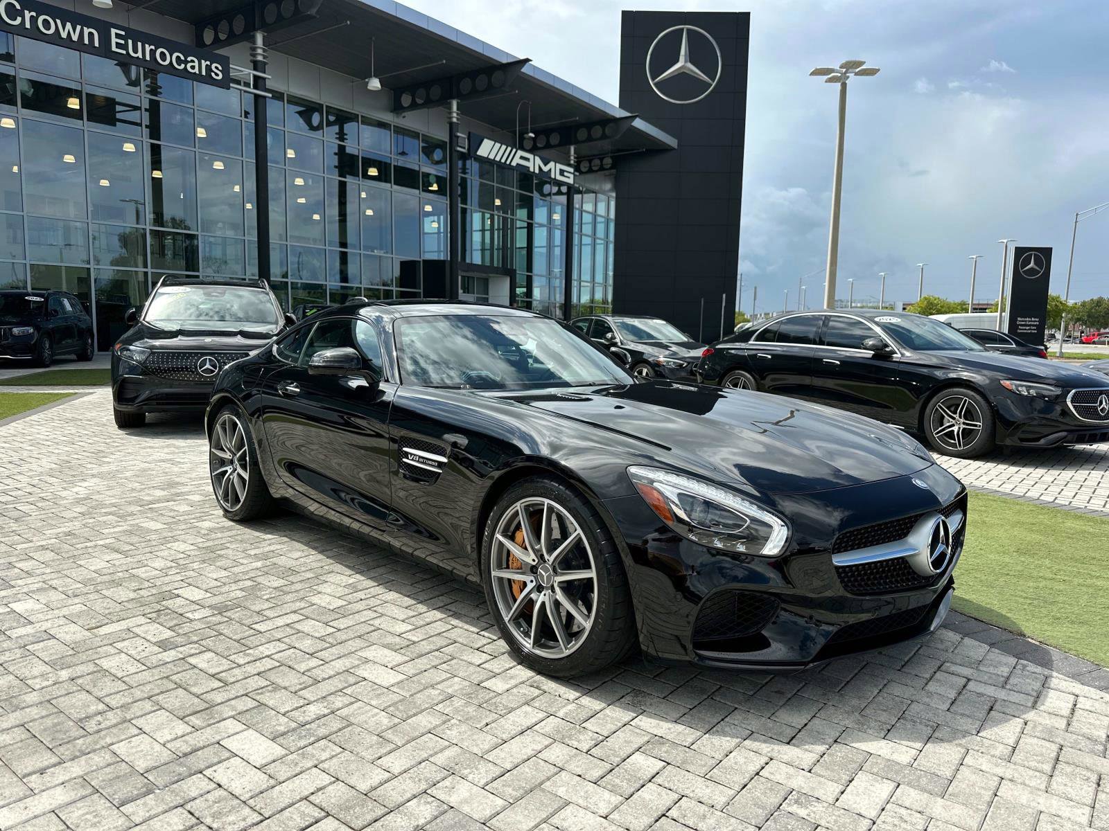 2016 Mercedes Benz S AMG photo 2
