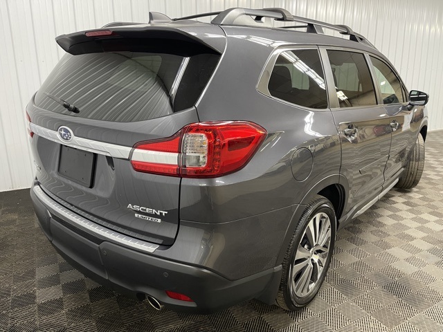 2022 Subaru Ascent Limited photo 4