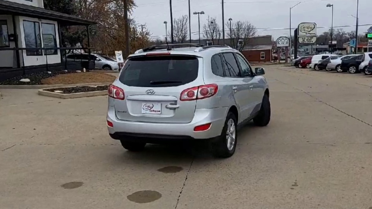 2012 Hyundai Santa Fe SE photo 4