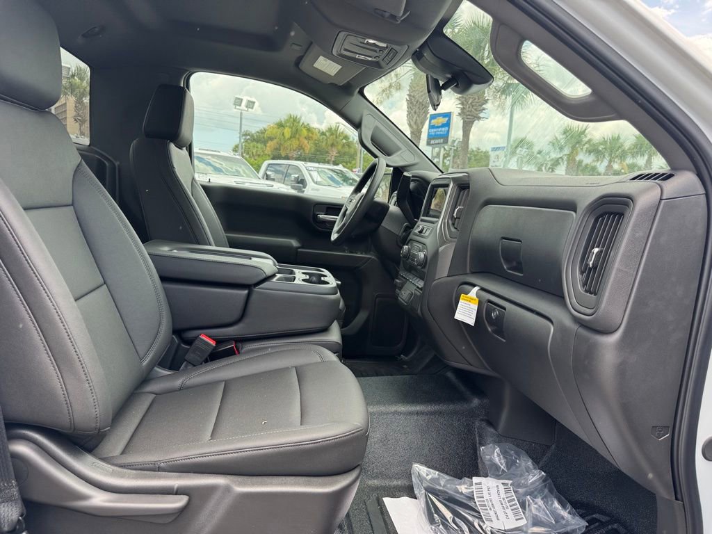 2025 Chevrolet Silverado 1500 photo 12