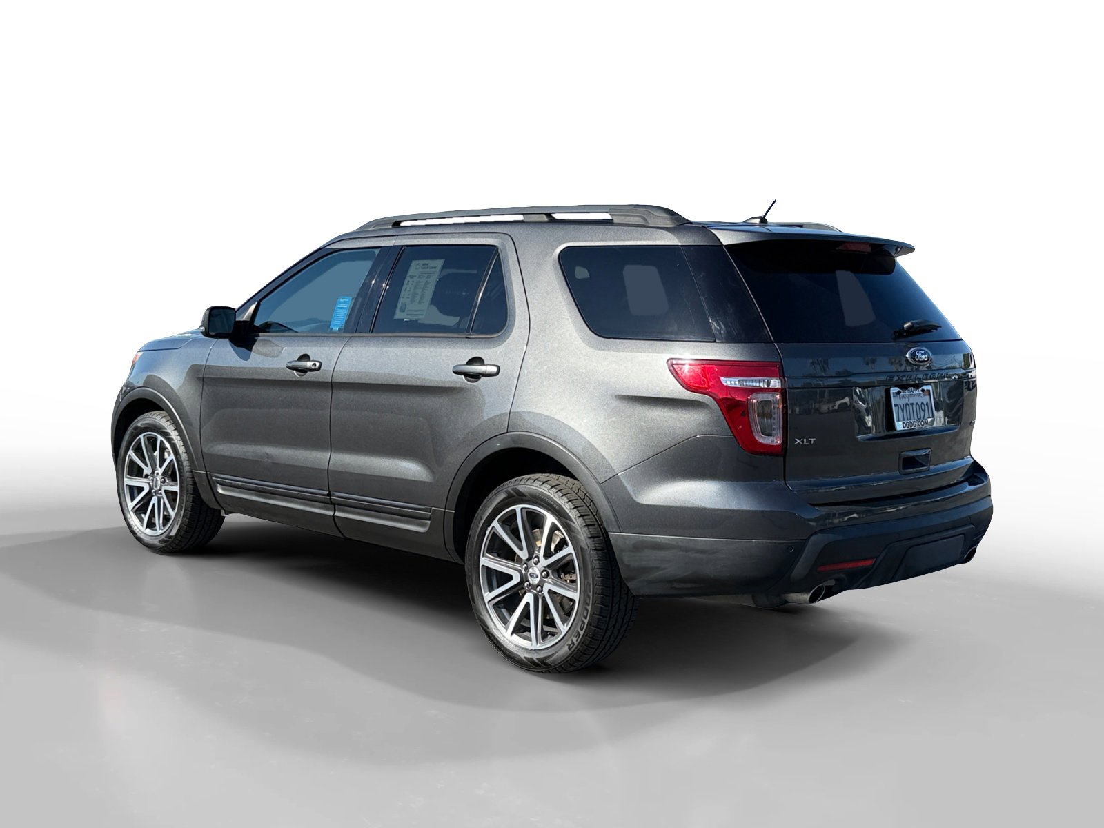 2015 Ford Explorer XLT photo 3