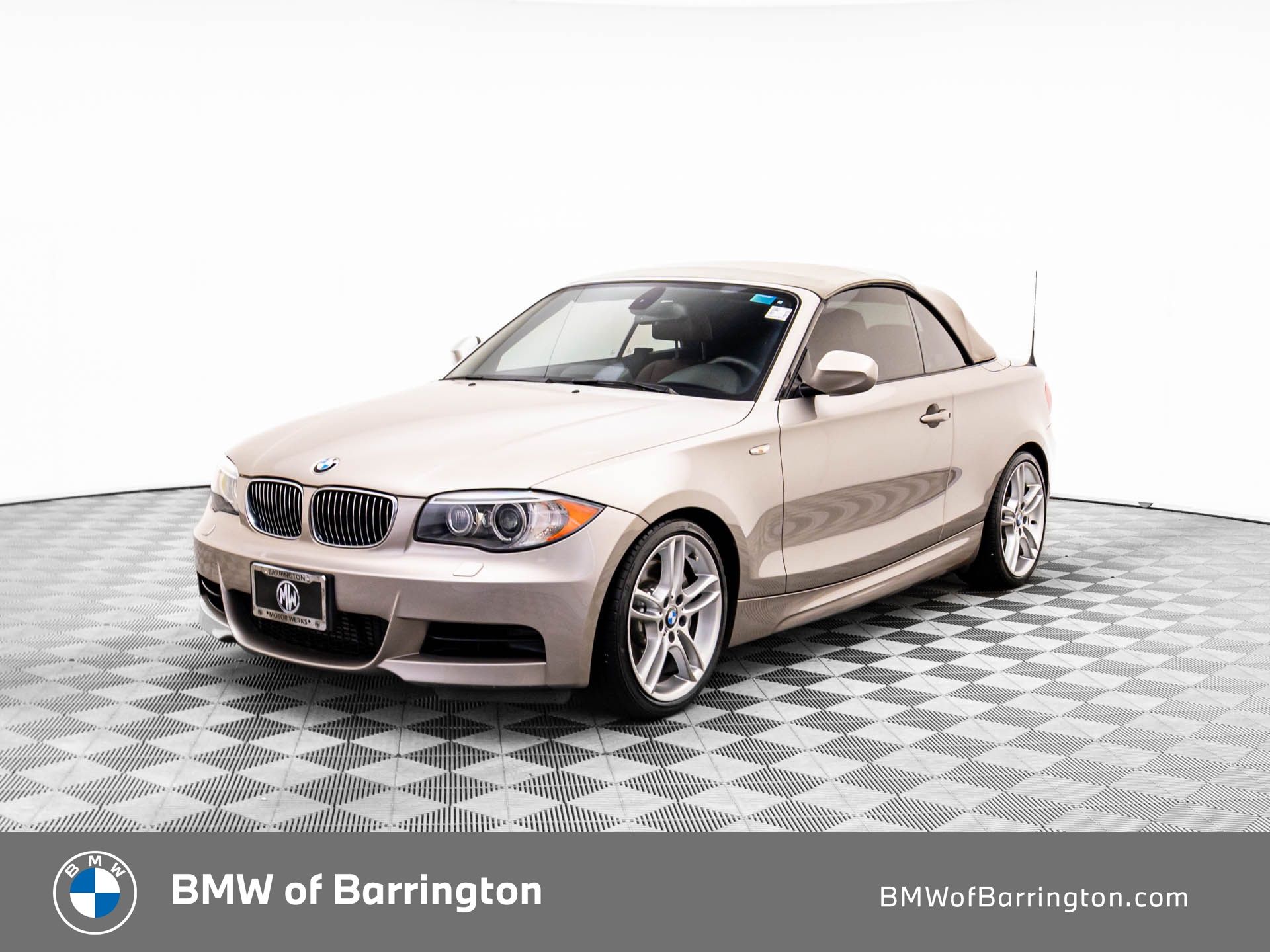 Used 2012 BMW 1 Series 135i with VIN WBAUN7C51CVM25878 for sale in Barrington, IL