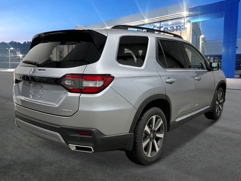 2025 Honda Pilot Touring photo 7