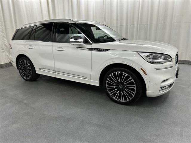2020 Lincoln Aviator Black Label's photo