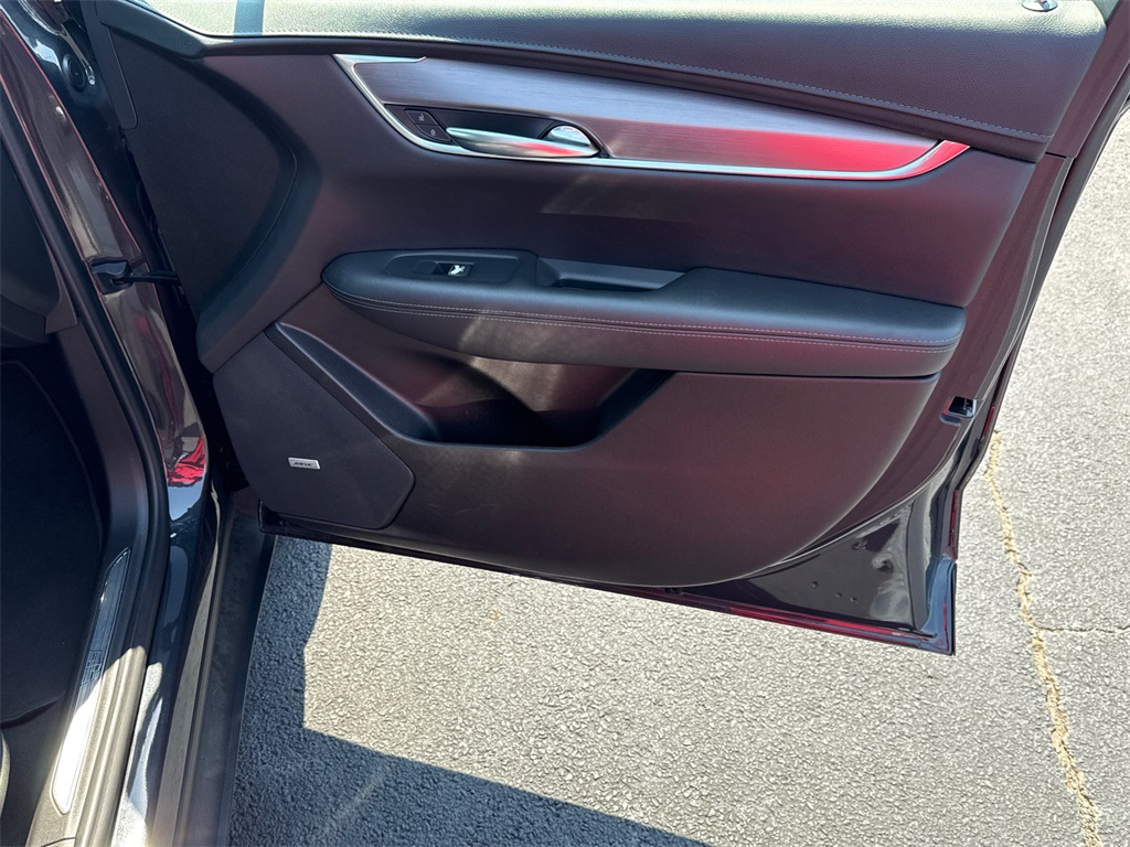 2023 Cadillac XT5 Luxury photo 14