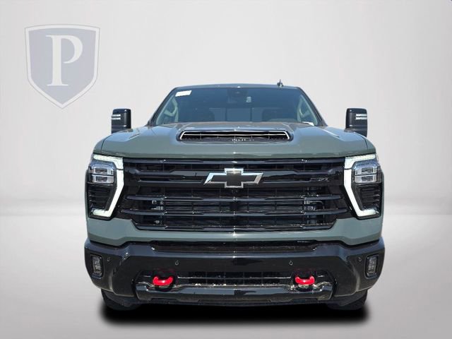 2025 Chevrolet Silverado 2500HD LT photo 9