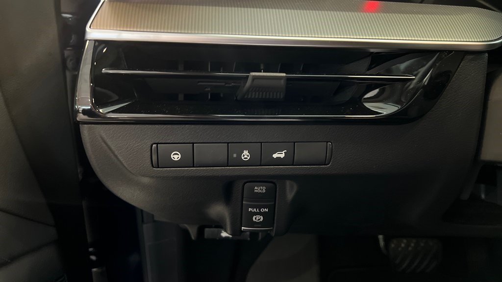 2025 Nissan Murano SL photo 17