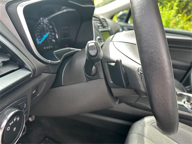 2014 Ford Fusion Titanium photo 28