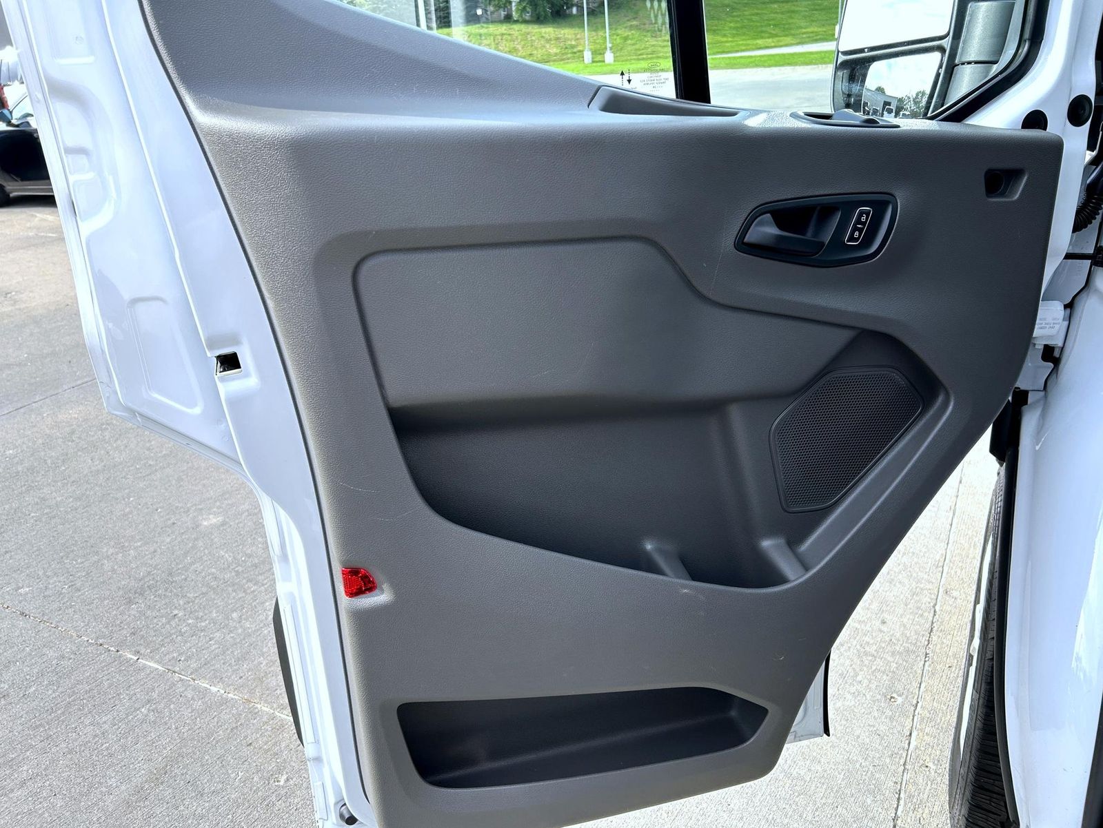 2024 Ford Transit photo 8