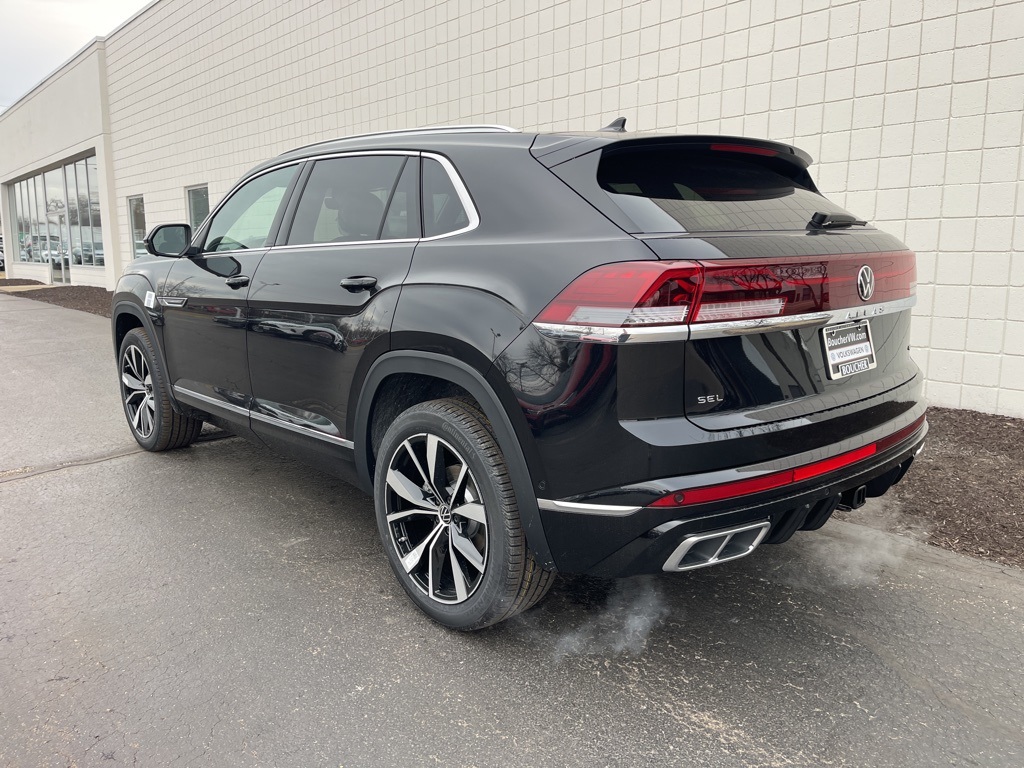 2025 Volkswagen Atlas Cross Sport SEL Premium R-Line photo 2
