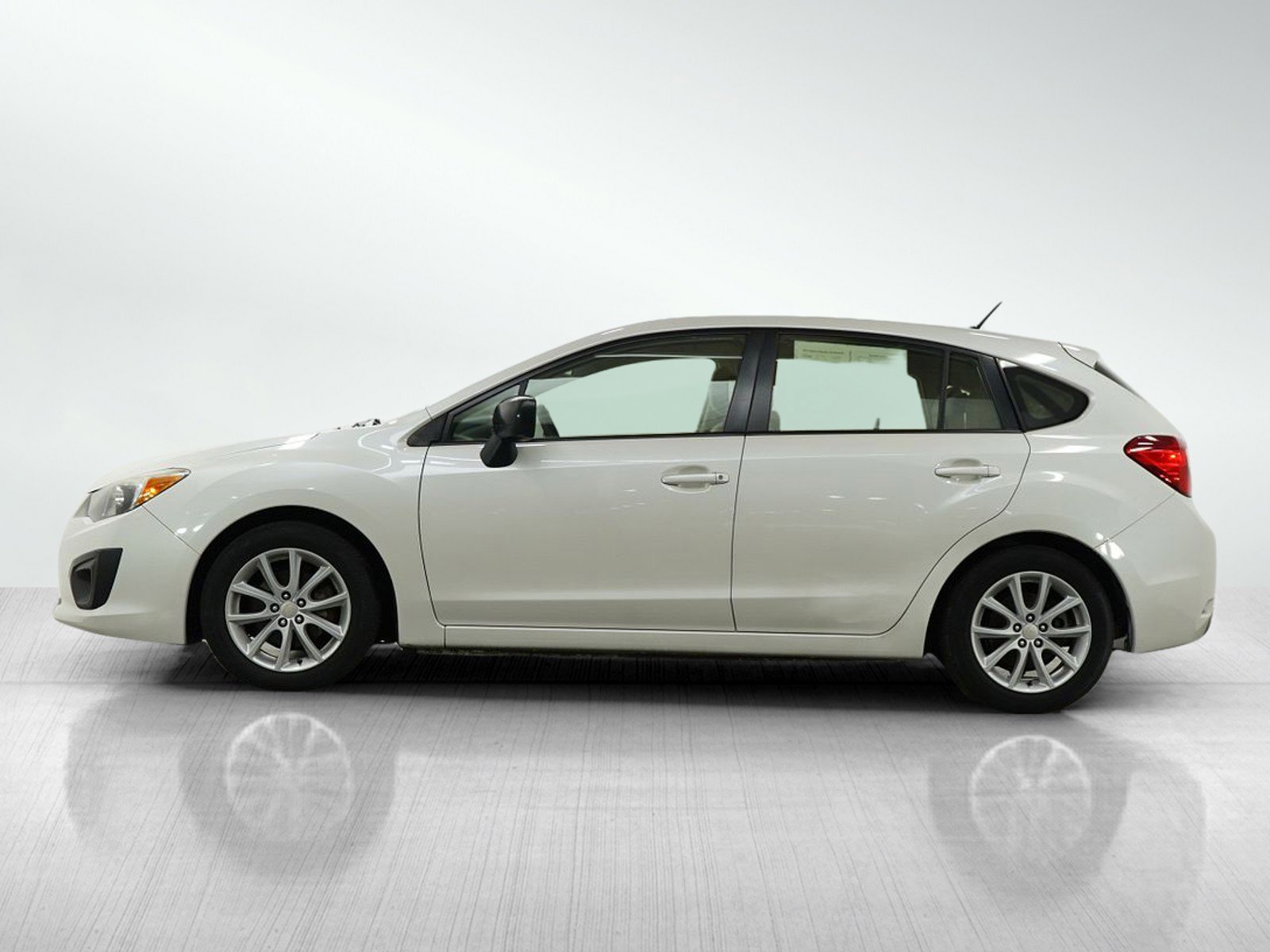 Used 2014 Subaru Impreza 2.0I Premium with VIN JF1GPAC69EH335546 for sale in Minneapolis, Minnesota