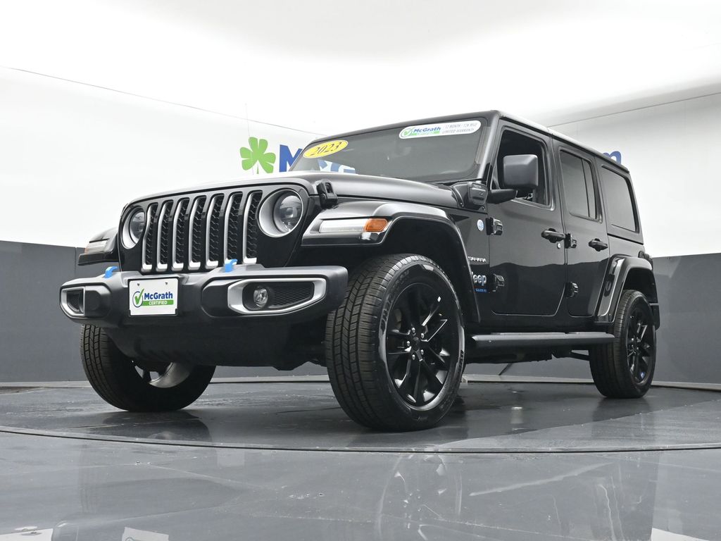 2023 Jeep Wrangler Sahara 4xe photo 4