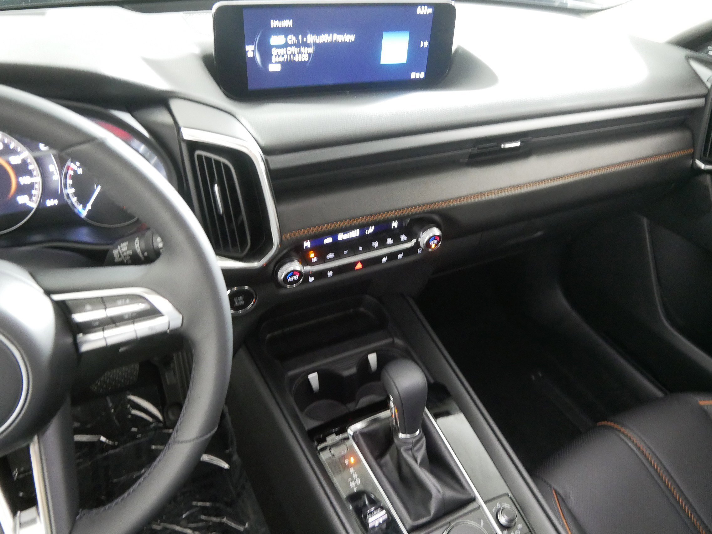 2025 Mazda CX-50 2.5 Premium Plus photo 3