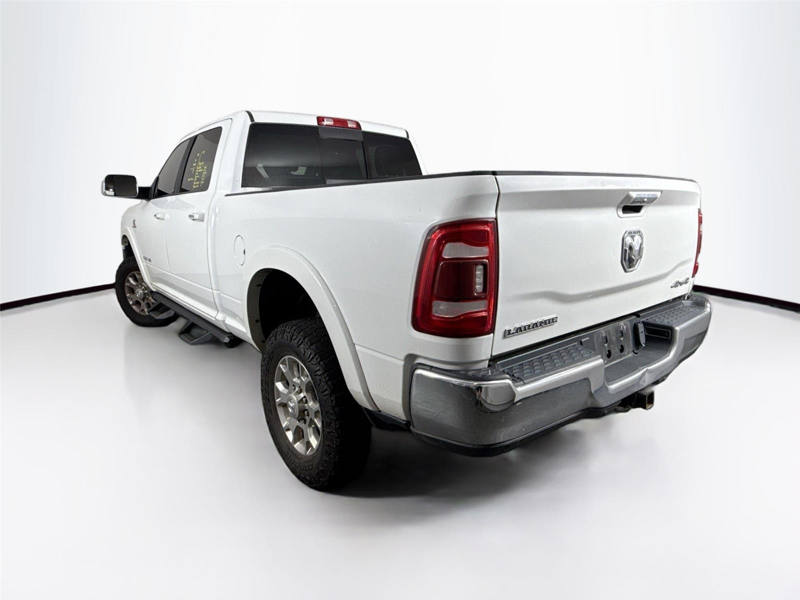 2022 Ram 2500 Laramie photo 8