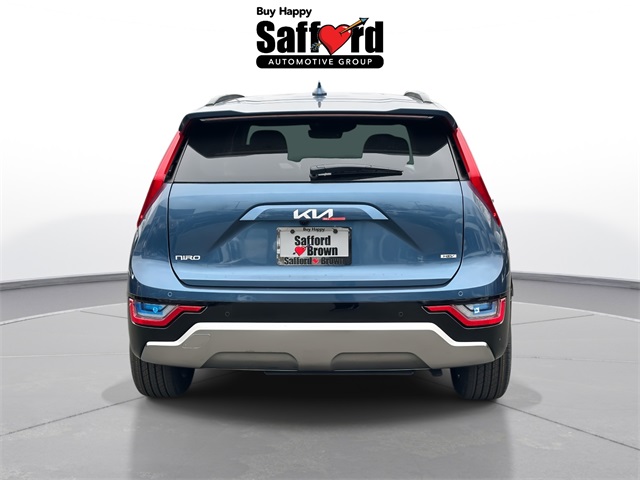 2025 Kia Niro SX Touring photo 3