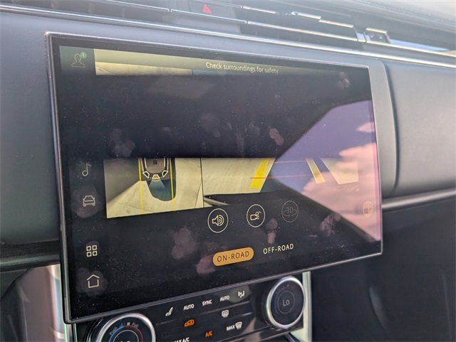 Used 2023 Santorini Black Land Rover SE image 20