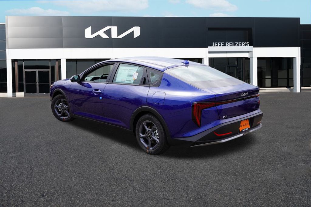 2025 Kia K4 LXS photo 5