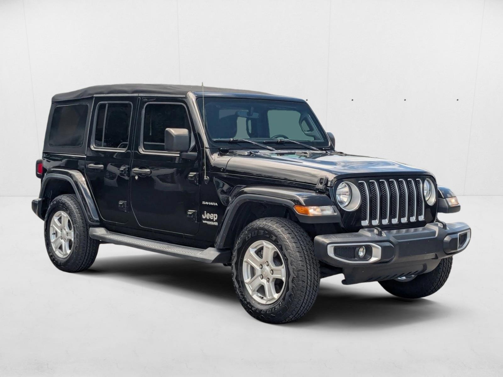 2018 Jeep Wrangler Unlimited Sahara photo 3