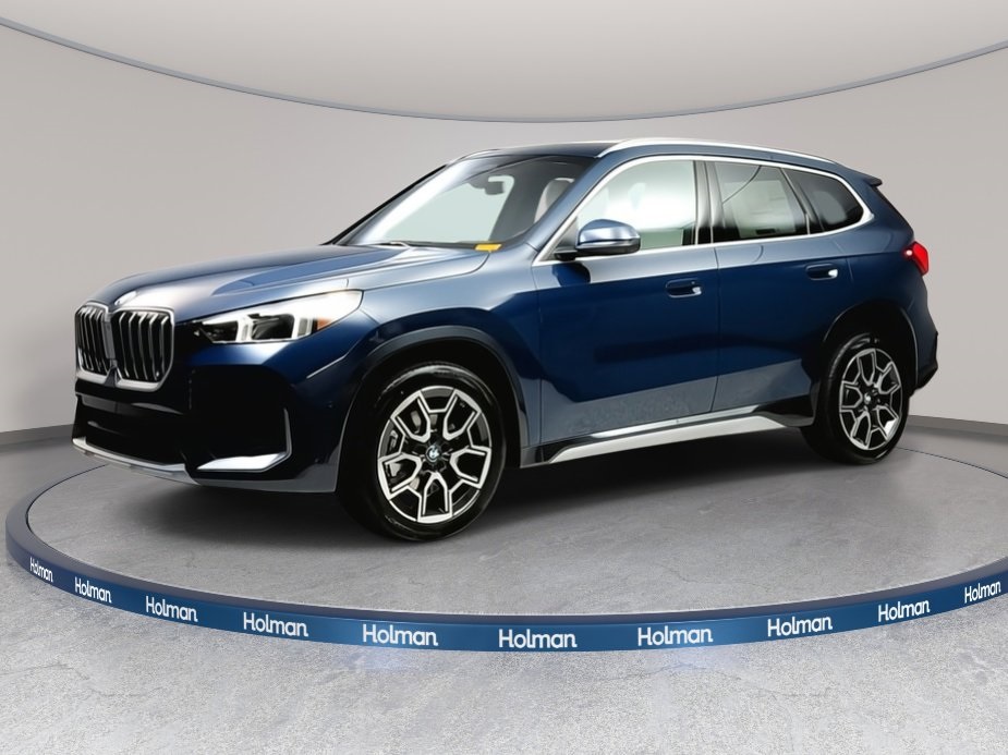 2026 BMW X1 28i's photo